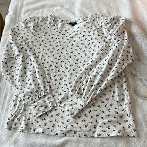 Women’s Long Sleeve T-Shirt - White with black flowers.